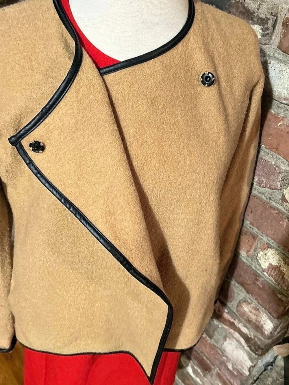 Ann Taylor Camel Trimmed Jacket Size Small Like New
